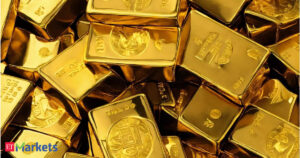 Gold Price Today: Yellow metal prices rise by Rs 300/10 gm, silver remains flat