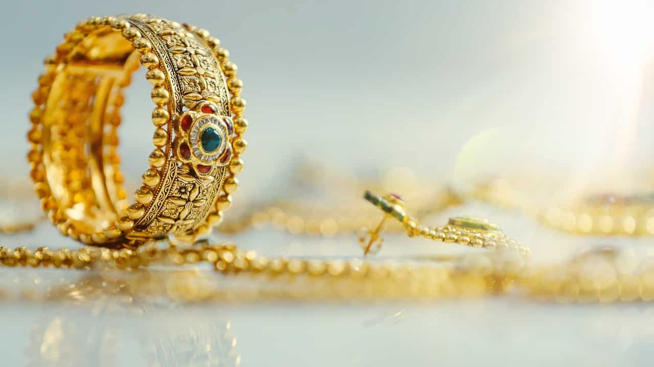 Gold prices today: 24-carat gold rises to Rs 77,740, silver climbs Rs 100